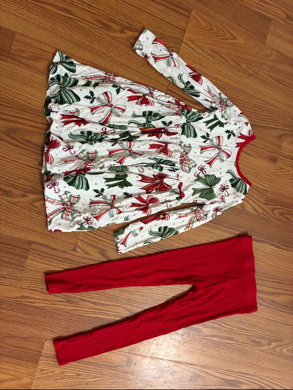 Girls' Holiday Bow Print Top & Red Legging Matching Set